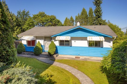 Photo 6 at 1619 Stella Place, Mary Hill, Port Coquitlam