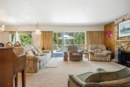 Photo 13 at 1619 Stella Place, Mary Hill, Port Coquitlam