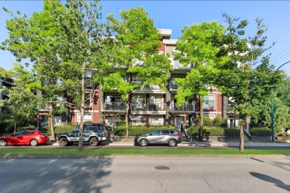 Photo 2 at 207 - 2477 Kelly Avenue, Central Pt Coquitlam, Port Coquitlam