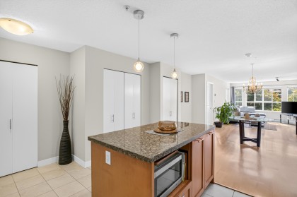 Photo 7 at 234 - 19673 Meadow Gardens Way, North Meadows PI, Pitt Meadows