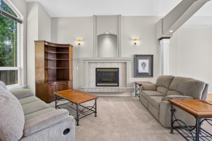 Photo 3 at 23836 Zeron Avenue, Albion, Maple Ridge