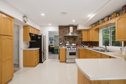 Photo 2 at 32751 Charnley Drive, Mission BC, Mission