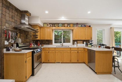 Photo 3 at 32751 Charnley Drive, Mission BC, Mission