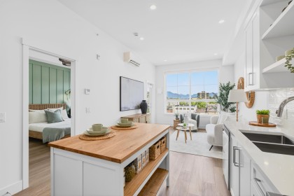 Photo 4 at 202 - 22348 North Avenue, West Central, Maple Ridge