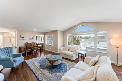 Photo 6 at 2287 Stafford Avenue, Mary Hill, Port Coquitlam