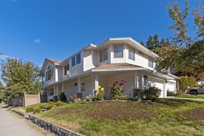 Photo 1 at 2287 Stafford Avenue, Mary Hill, Port Coquitlam