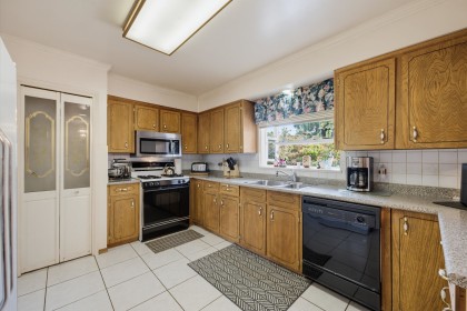 Photo 9 at 3575 Coast Meridian Road, Glenwood PQ, Port Coquitlam