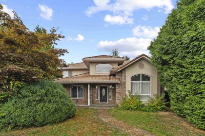 Photo 1 at 887 Riverside Drive, Riverwood, Port Coquitlam