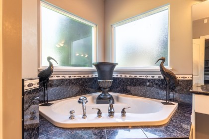 Photo 34 at 24725 130a Avenue, Websters Corners, Maple Ridge