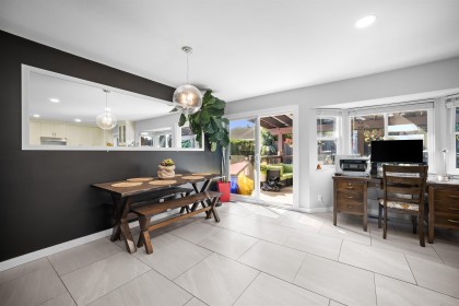 Photo 7 at 12462 231a Street, East Central, Maple Ridge