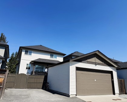 Photo 2 at 23912 Dewdney Trunk Road, Cottonwood MR, Maple Ridge