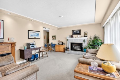 Photo 7 at 21437 122 Avenue, West Central, Maple Ridge