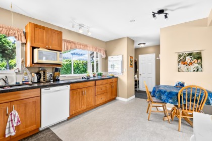 Photo 14 at 21437 122 Avenue, West Central, Maple Ridge