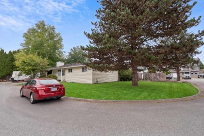 Photo 1 at 22760 Balabanian Circle, East Central, Maple Ridge