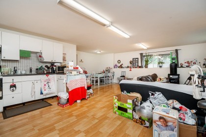 Photo 22 at 3067 Newberry Street, Birchland Manor, Port Coquitlam