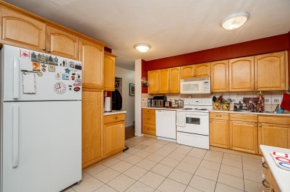 Photo 10 at 3067 Newberry Street, Birchland Manor, Port Coquitlam
