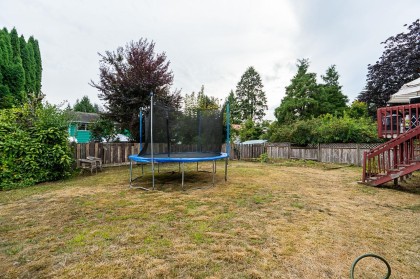 Photo 33 at 3067 Newberry Street, Birchland Manor, Port Coquitlam