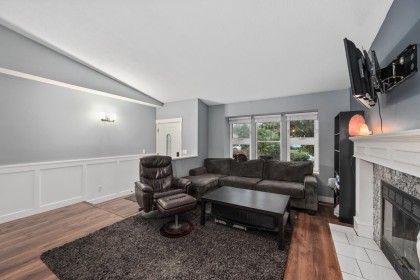 Photo 9 at 11937 237a Street, Cottonwood MR, Maple Ridge