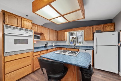 Photo 14 at 11937 237a Street, Cottonwood MR, Maple Ridge