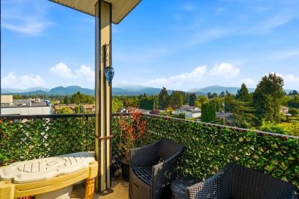 Photo 3 at 407 - 12310 222 Street, West Central, Maple Ridge