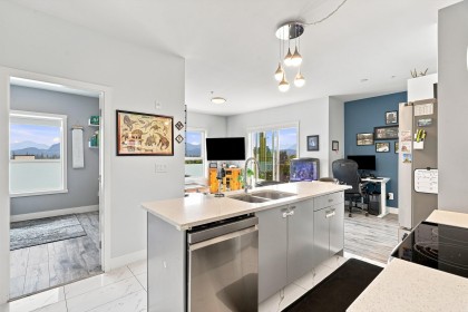 Photo 8 at 407 - 12310 222 Street, West Central, Maple Ridge