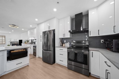 Photo 5 at 45 - 19160 119 Avenue, Central Meadows, Pitt Meadows