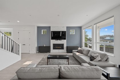 Photo 9 at 11315 230 Street, East Central, Maple Ridge