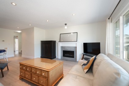 Photo 5 at 138 - 1140 Castle Crescent, Citadel PQ, Port Coquitlam