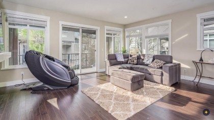 Photo 9 at 51 - 22865 Telosky Avenue, East Central, Maple Ridge