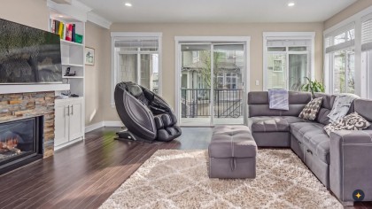 Photo 8 at 51 - 22865 Telosky Avenue, East Central, Maple Ridge