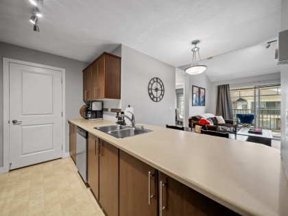 Photo 8 at 420 - 12238 224 Street, East Central, Maple Ridge