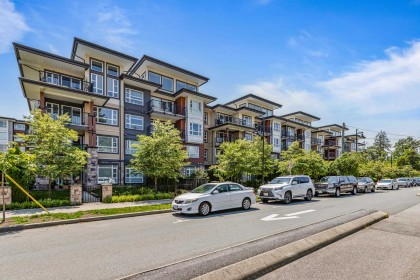 Photo 1 at 311 - 22562 121 Avenue, East Central, Maple Ridge