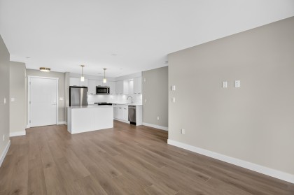 Photo 11 at 311 - 22562 121 Avenue, East Central, Maple Ridge
