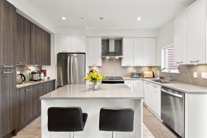 Photo 21 at 38 - 24076 112 Avenue, Cottonwood MR, Maple Ridge