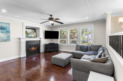 Photo 4 at 1949 Taylor Street, Lower Mary Hill, Port Coquitlam