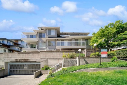 Photo 1 at 204 - 11671 Fraser Street, East Central, Maple Ridge