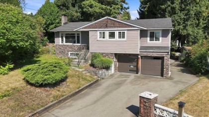 Photo 1 at 1617 Stella Place, Mary Hill, Port Coquitlam