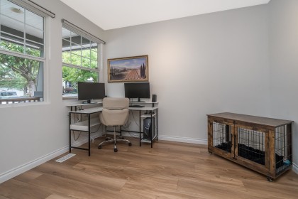 Photo 6 at 24128 Hill Avenue, Albion, Maple Ridge