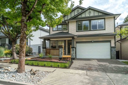 Photo 1 at 24128 Hill Avenue, Albion, Maple Ridge