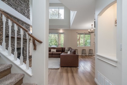 Photo 4 at 24128 Hill Avenue, Albion, Maple Ridge