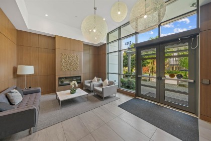 Photo 4 at 305 - 2393 Ranger Lane, Riverwood, Port Coquitlam