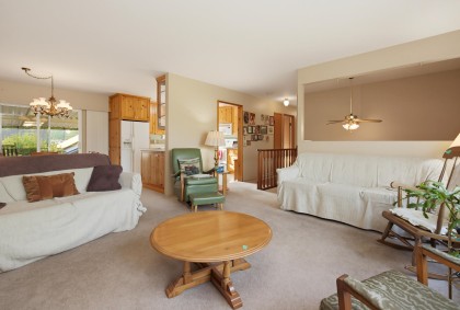 Photo 8 at 3543 Devon Road, Riverwood, Port Coquitlam