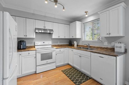 Photo 16 at 33 - 19141 124 Avenue, Mid Meadows, Pitt Meadows