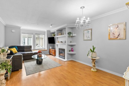 Photo 5 at 33 - 19141 124 Avenue, Mid Meadows, Pitt Meadows