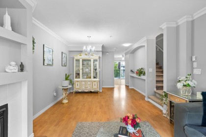Photo 9 at 33 - 19141 124 Avenue, Mid Meadows, Pitt Meadows