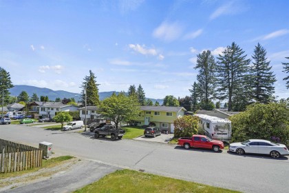 Photo 18 at 34941 Douglas Avenue, Hatzic, Mission