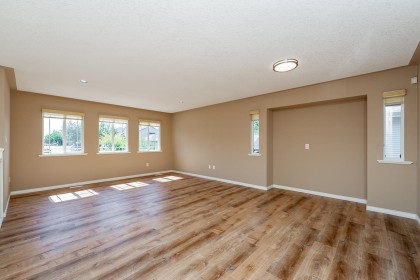 Photo 6 at 8480 Doerksen Drive, Mission BC, Mission