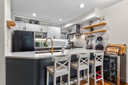 Photo 13 at 10 - 11950 232 Street, Cottonwood MR, Maple Ridge