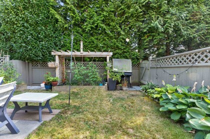 Photo 35 at 10 - 11950 232 Street, Cottonwood MR, Maple Ridge