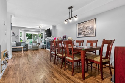 Photo 4 at 10 - 11950 232 Street, Cottonwood MR, Maple Ridge